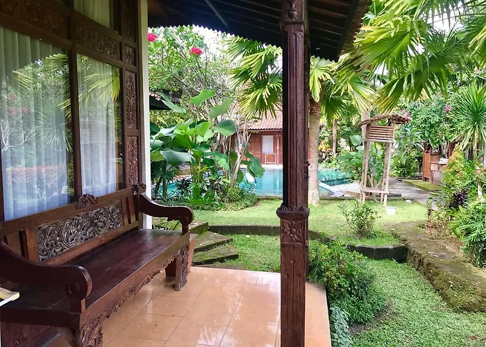 Kampoeng Joglo Abangan イン