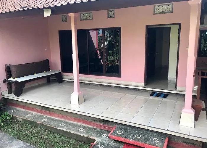 Kampoeng Joglo Abangan イン