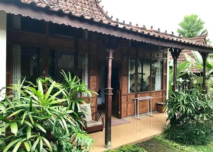 イン Kampoeng Joglo Abangan ウブド